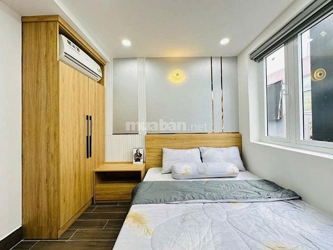 Bán nhà 4,5 tầng hẻm 4.5m full nội thất Phạm Văn Chiêu p8 giá 5.xx