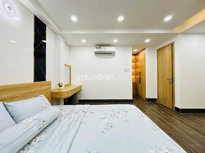 Bán nhà 4,5 tầng hẻm 4.5m full nội thất Phạm Văn Chiêu p8 giá 5.xx