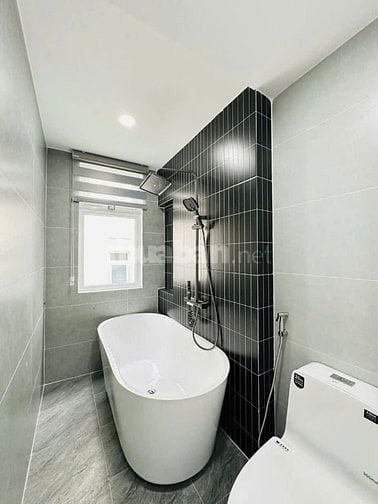 Bán nhà 4,5 tầng hẻm 4.5m full nội thất Phạm Văn Chiêu p8 giá 5.xx