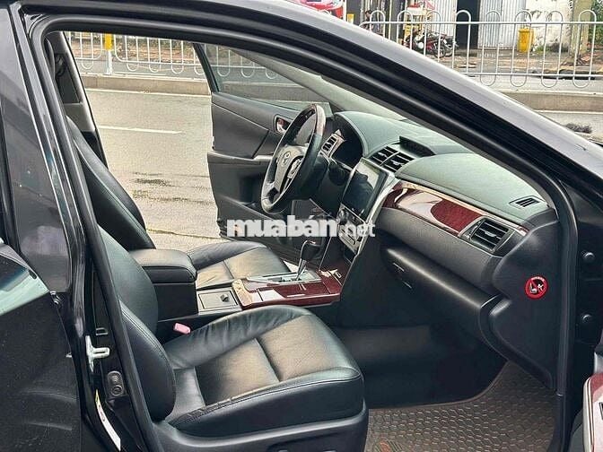 Camry 2014 2.5Q - đi chỉ 86,000km