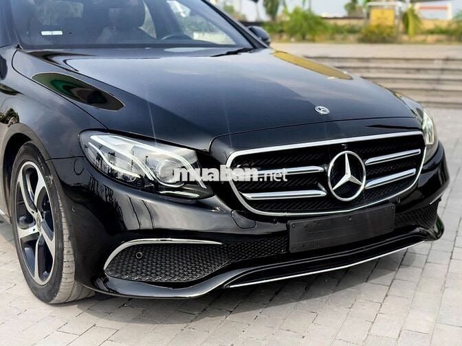 Mercedes Benz E Class 2019 E200 Sport - 60000 km