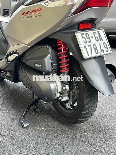 lead 125 bạc nhám 2024