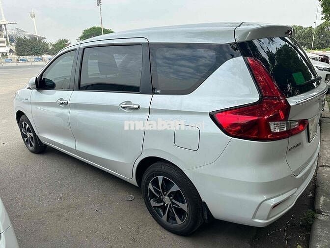 Suzuki Ertiga 2022 hybrid AT - 60000 km