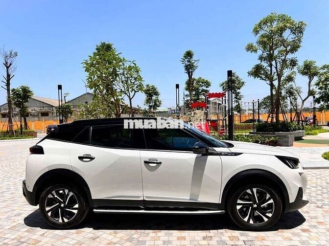 Peugeot 2008 2022 GT Line 1.2 AT - 26000 km