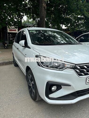 Suzuki Ertiga 2022 hybrid AT - 60000 km