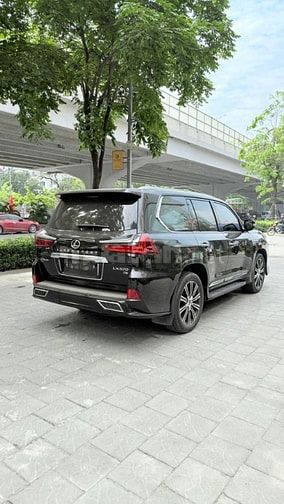Bán Lexus LX570 Super Sport Trung Đông,sản xuất 2021.