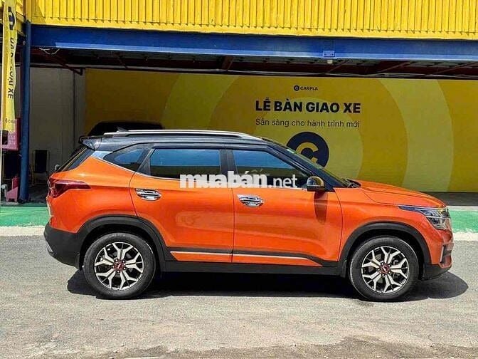 Kia Seltos 2020 1.4L Premium  - 460000 km