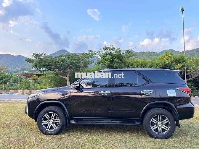 Toyota Fortuner 2017 2.7V 4x2 AT - 61000 km