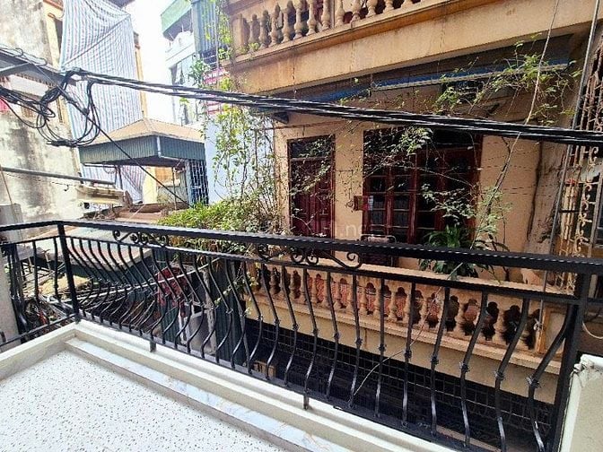 NHÀ ĐẸP 4 NGỦ NGÕ Ô TÔ NHỎ, NGÕ THÔNG, KINH DOANH