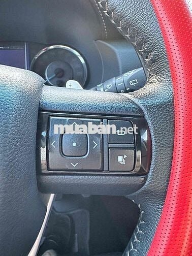 Toyota Fortuner 2017 2.7V 4x2 AT - 61000 km