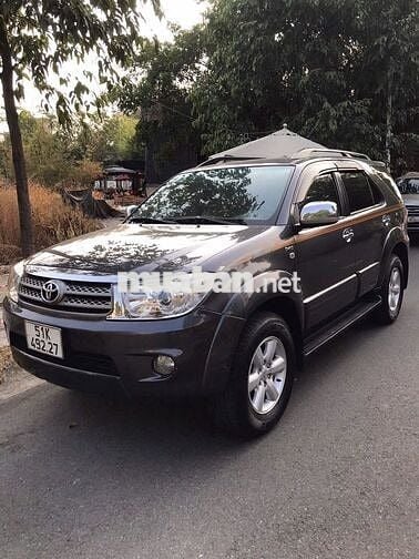 Toyota Fortuner 2011 2.5G - 92000 km