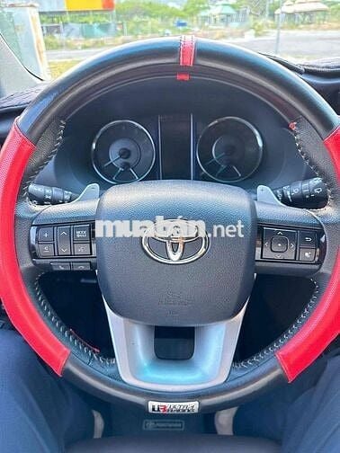 Toyota Fortuner 2017 2.7V 4x2 AT - 61000 km