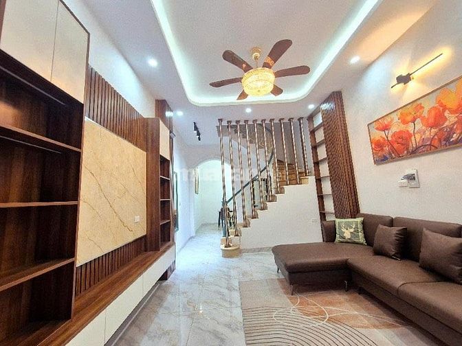 NHÀ ĐẸP 4 NGỦ NGÕ Ô TÔ NHỎ, NGÕ THÔNG, KINH DOANH