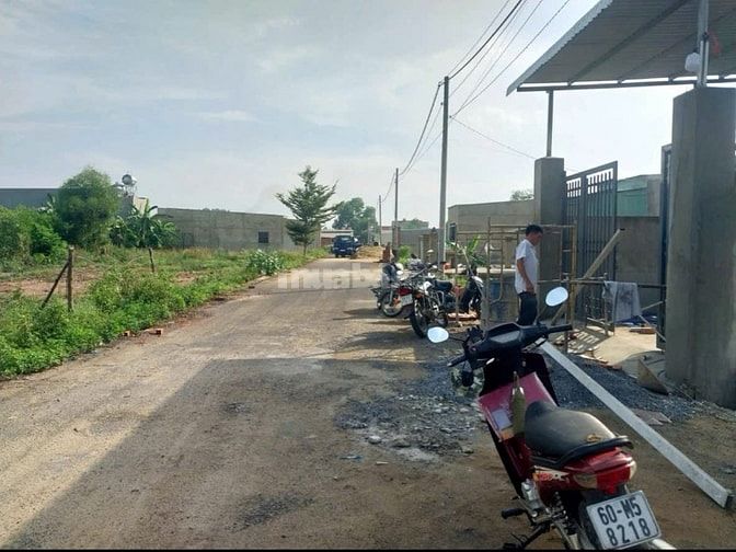 Kẹt tiền nên bán căn nhà 122m2 ở xã Tân Phú Trung - Củ Chi giá 720 tri