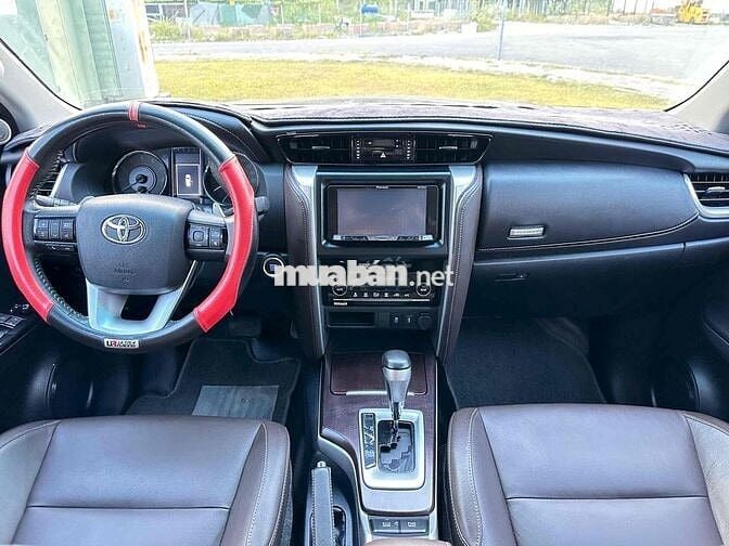 Toyota Fortuner 2017 2.7V 4x2 AT - 61000 km