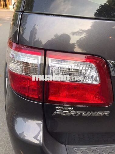 Toyota Fortuner 2011 2.5G - 92000 km