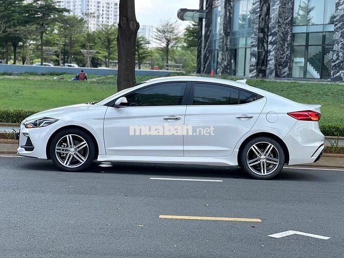 Elantra 1.6L Sport 2018, Đi 25.000km 1 chủ Biển TP