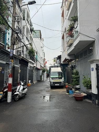 Nhà 2 lầu +ST hẻm xe hơi 6m Quang Trung, P14, Q.Gò Vấp.