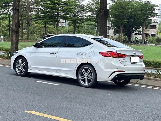 Elantra 1.6L Sport 2018, Đi 25.000km 1 chủ Biển TP