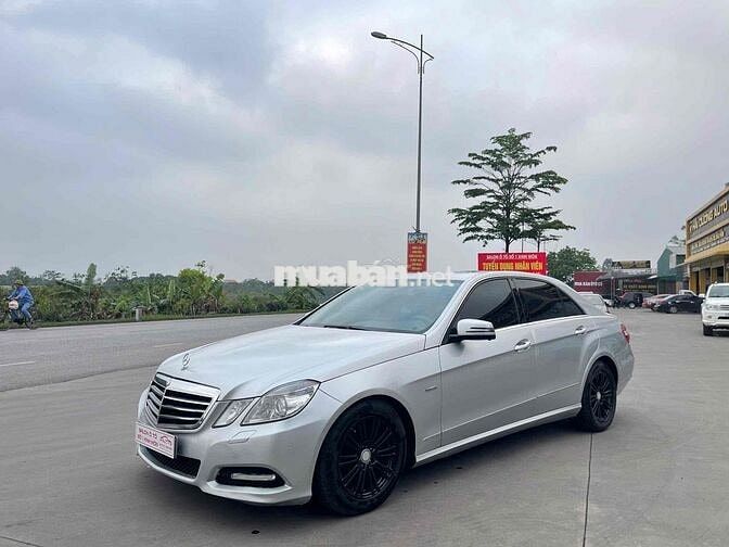 Mercedes Benz E Class 2010 E250 - 160000 km