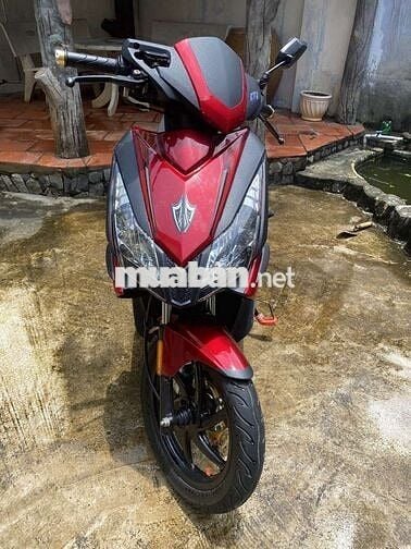 Xe ab 110 lên đầu thái
