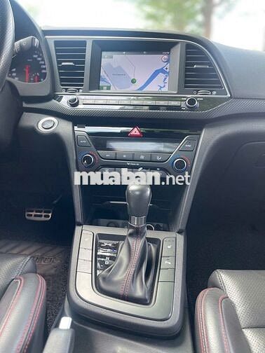 Elantra 1.6L Sport 2018, Đi 25.000km 1 chủ Biển TP
