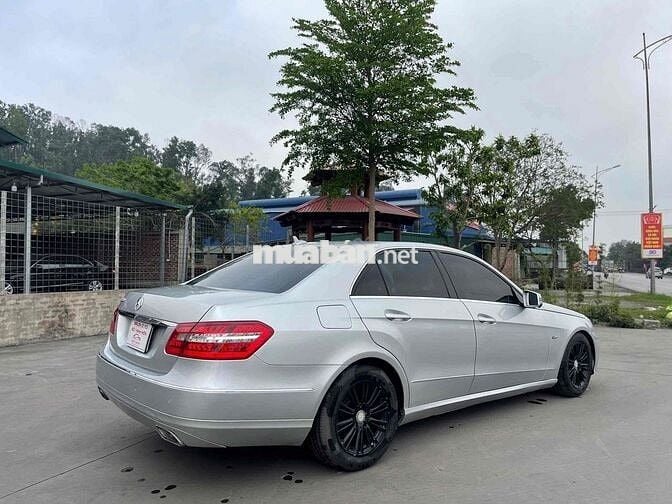 Mercedes Benz E Class 2010 E250 - 160000 km