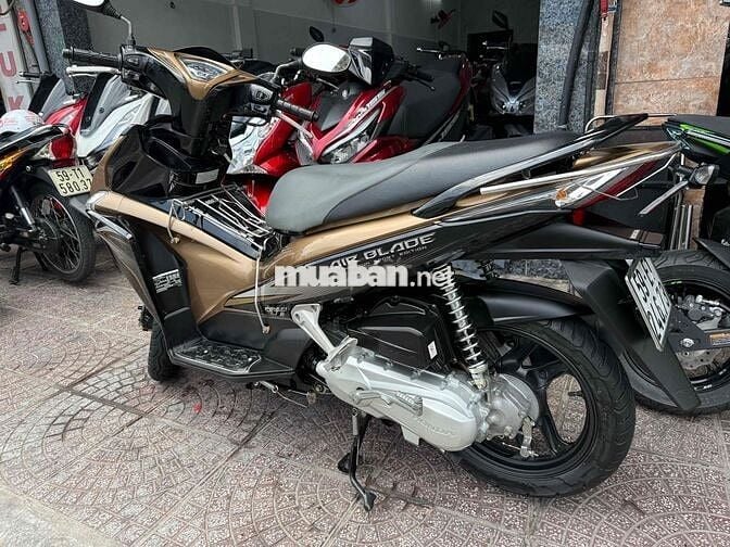ab 2012-8000 km