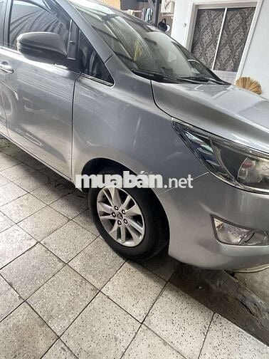 Toyota Innova 2019 2.0E - 115000 km
