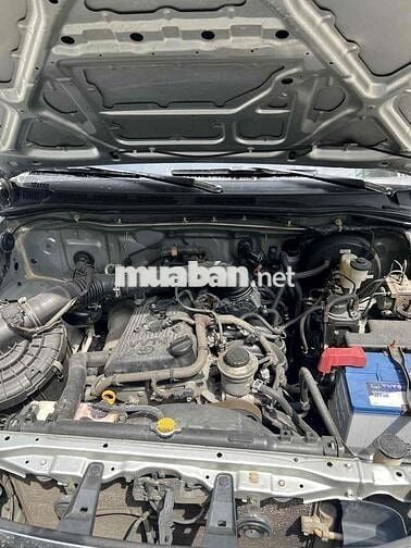 Toyota Fortuner 2014 2.7V 4x2 - 80000 km