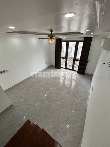 Cho thuê nhà nguyên căn khu phân lô quân đội siêu vip tại k35 Tân Mai 