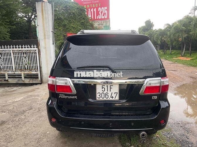 Toyota Fortuner 2010 2 cầu std siêu đẹp