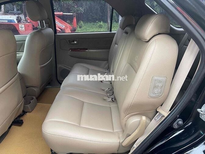 Toyota Fortuner 2010 2 cầu std siêu đẹp