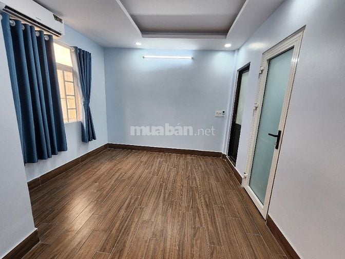 Nhà đẹp sior riêng 1 trệt 2 lầu ở Tân Phú Q7
