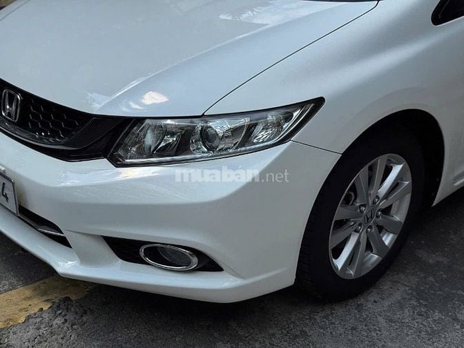 Bán xe Honda Civic 2.0AT Đời T12/2016 Màu Trắng