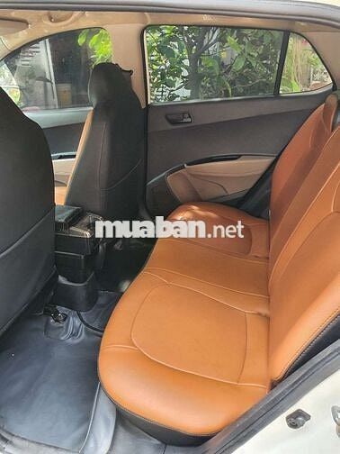 Hyundai Grand i10 2*** km, còn mới