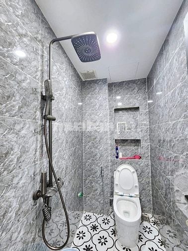 Bán nhà 3 tầng Full Nội Thất kiệt Nguyễn Phước Nguyên - TT Thanh Khê