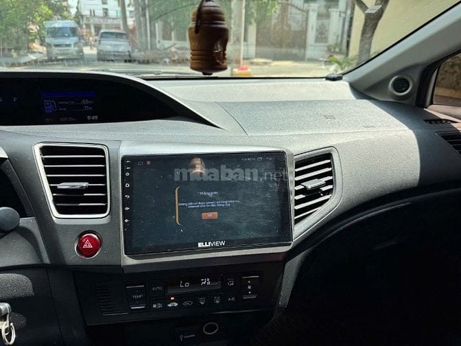 Bán xe Honda Civic 2.0AT Đời T12/2016 Màu Trắng