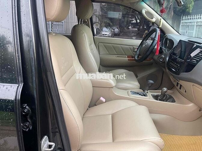 Toyota Fortuner 2010 2 cầu std siêu đẹp