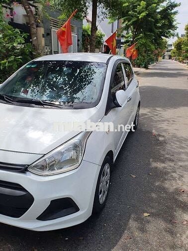 Hyundai Grand i10 2*** km, còn mới