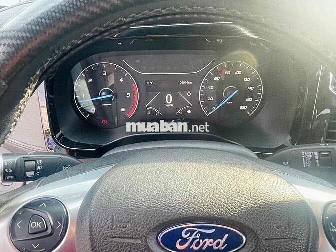 Ford Transit 2022 Tiêu chuẩn - 104000 km