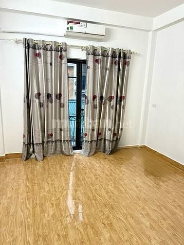QUÁ HIẾM - NHÀ DÂN XÂY- HOÀNG NHƯ TIẾP - 5 TẦNG- 3 PN ĐẦY ĐỦ CÔNG NĂNG