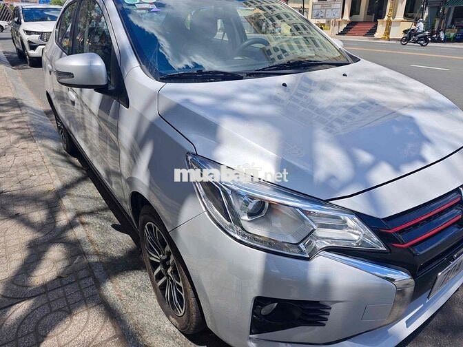 Mitsubishi Attrage 2023 1.2 CVT - 3960 km