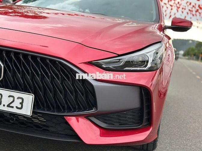 xe lướt MG5 2024 bản luxury  - 6000 km mới 99%