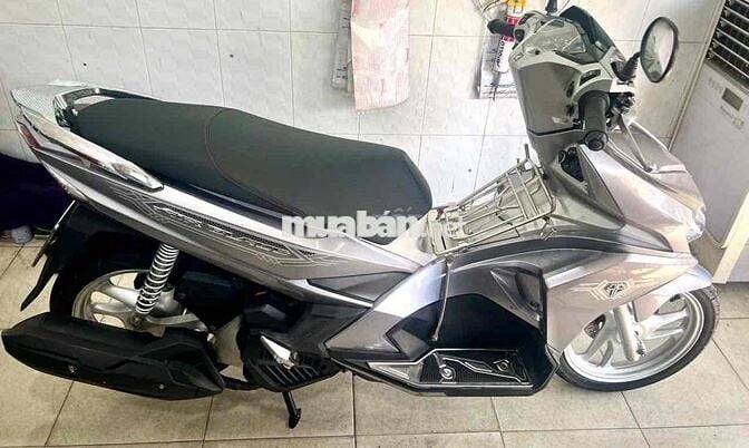 ab đèn led 10-2016 còn mới keng !