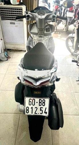 ab đèn led 10-2016 còn mới keng !