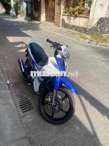 Sirius đời 2016 xe còn rất mới