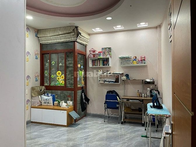 Cho thuê nhà 1 trệt 3 lầu hẻm 6m 1/ Quang Trung p10 4x15 gần cầu vượt