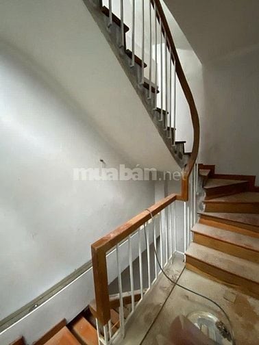 BÁN NHÀ LẠC LONG QUÂN, NHÀ MỚI THANG MÁY NGÕ THÔNG,63,5M2, GIÁ 21,2TỶ