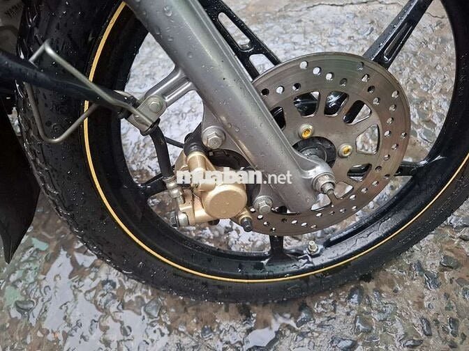Si fi xe máy zin bình đề máy êm ru